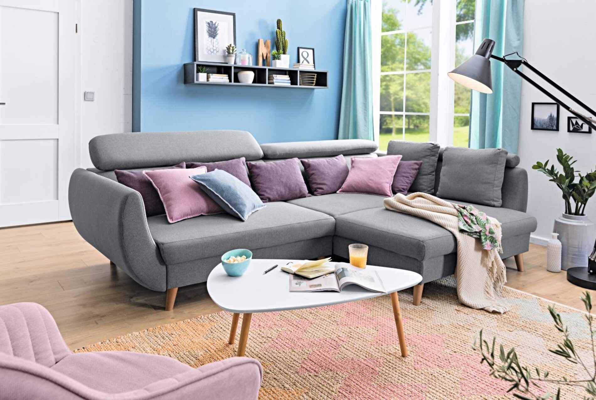 Kleines Wohnzimmer: Gemütlich Und Clever Einrichten intended for Couch Für Kleines Wohnzimmer